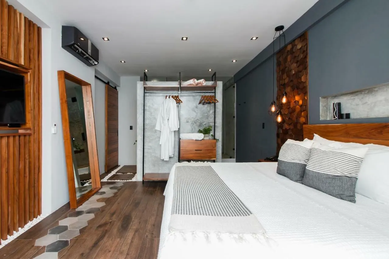 Daire Life Boutique Condo Playa del Carmen